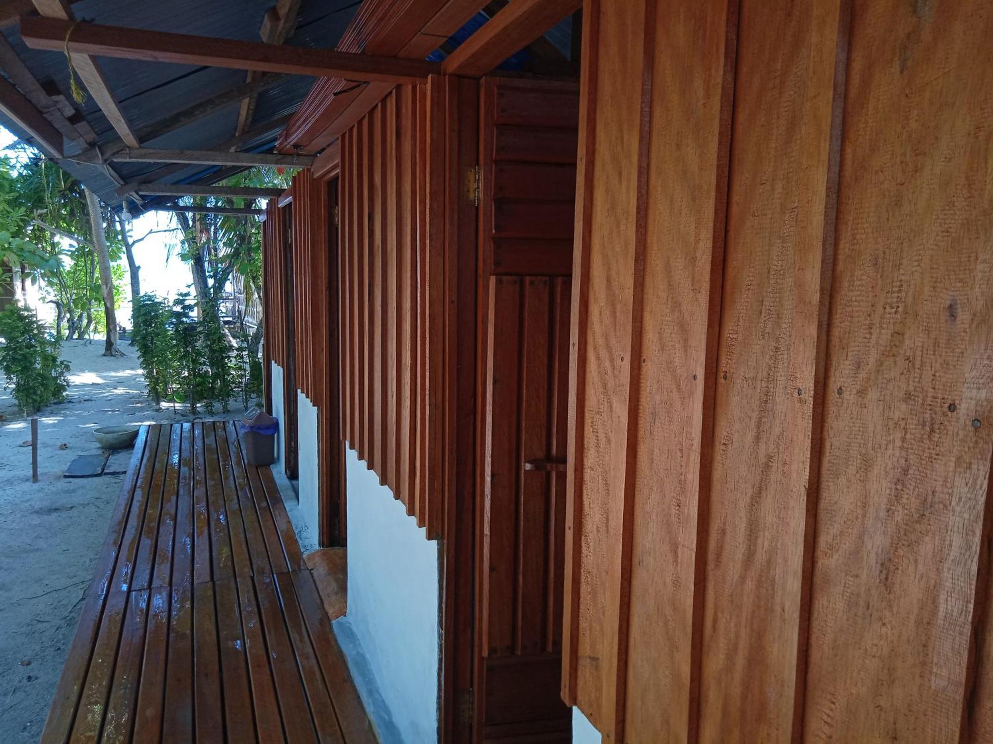 Sunset Homestay Besir Bagian luar foto